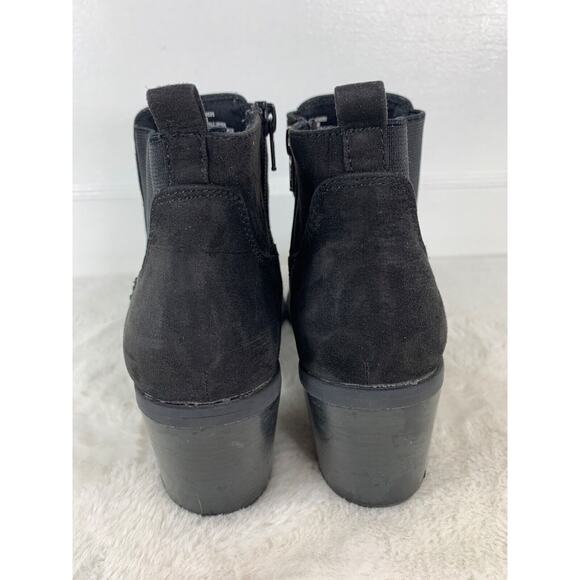 Black Faux Suede Ankle Boots Womens Size 9M With Block Heel & Side Zipper - Picture 3 of 9